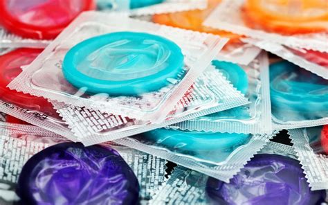 Blowjob ohne Kondom gegen Aufpreis Hure Ries
